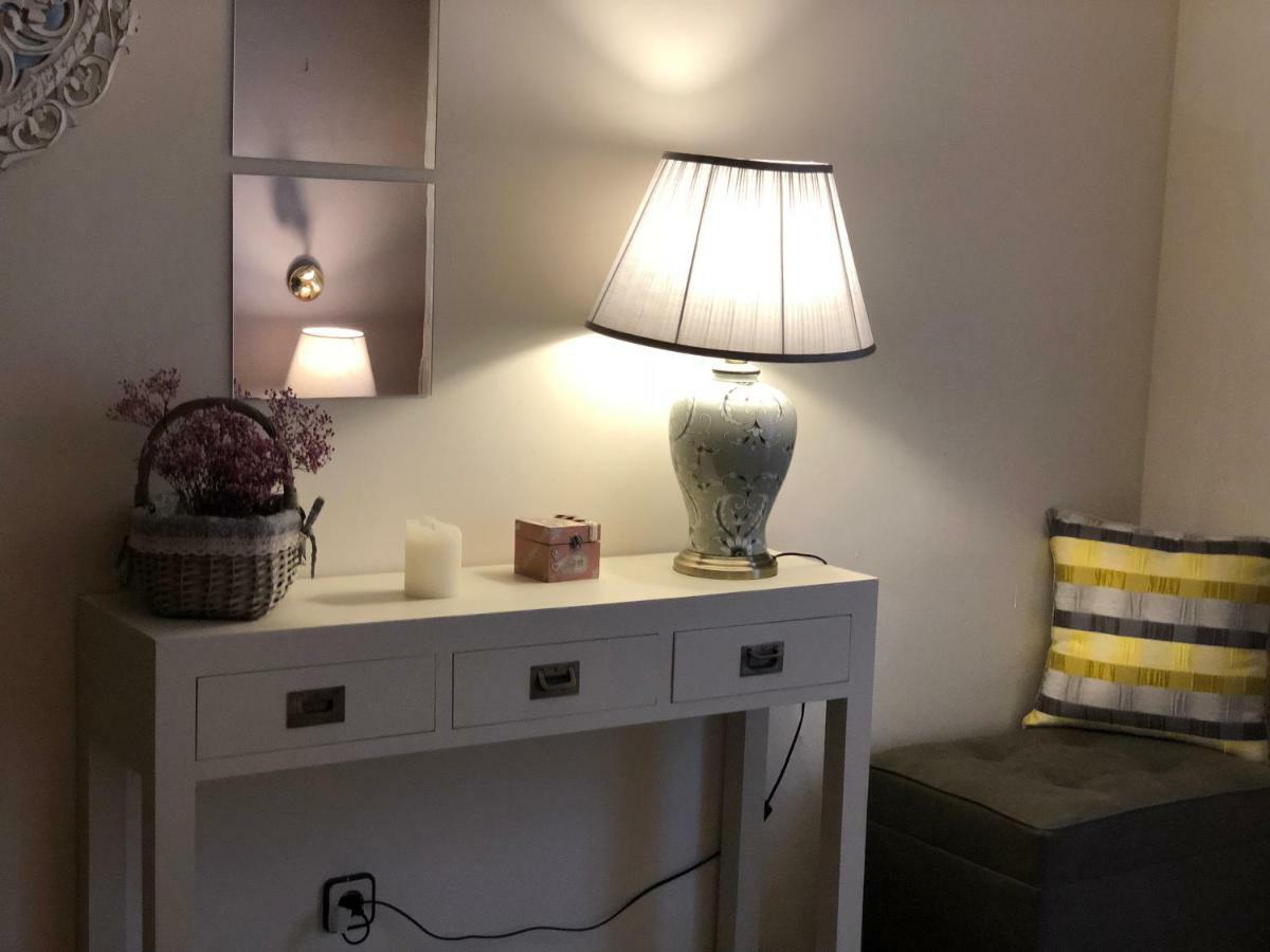 Pla de balenya 2. 3-1 Apartment Vic Bagian luar foto
