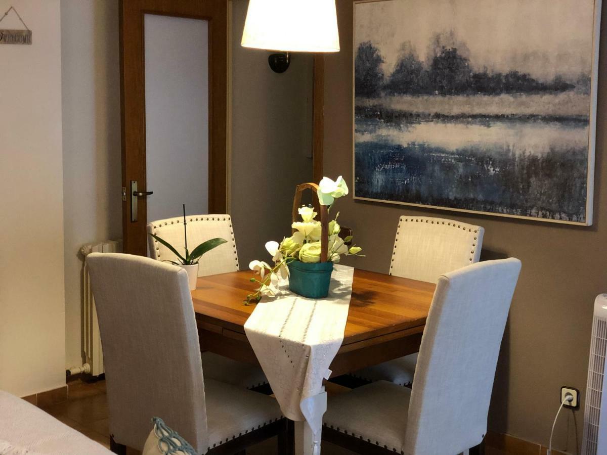 Pla de balenya 2. 3-1 Apartment Vic Bagian luar foto