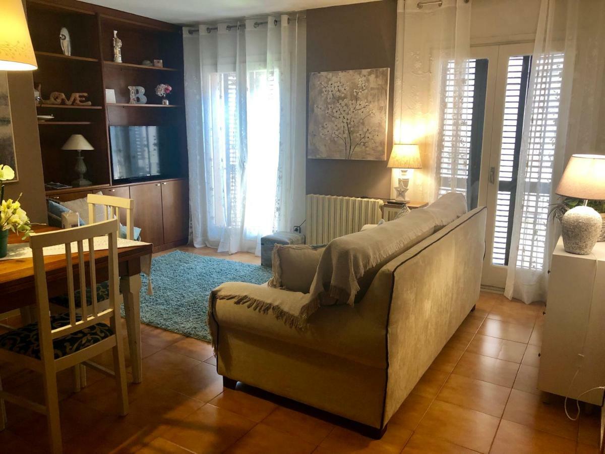 Pla de balenya 2. 3-1 Apartment Vic Bagian luar foto